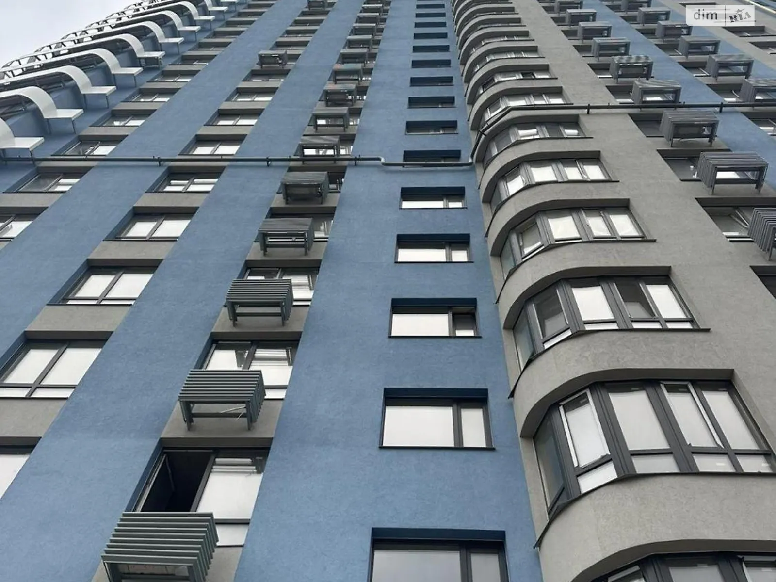 Продається 1-кімнатна квартира 31 кв. м у Києві, наб. Дніпровська - фото 1