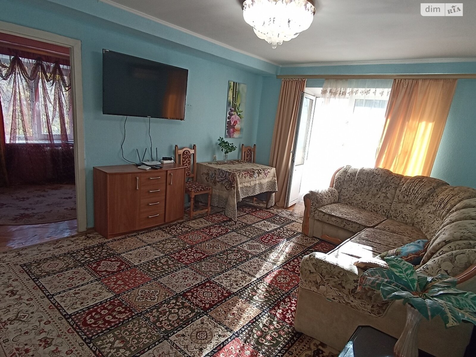 четырехкомнатная квартира в Киеве, район Печерск, на бул. Леси Украинки 9 в аренду на долгий срок помесячно фото 1 четырехкомнатная квартира в Киеве, район Печерск, на бул. Леси Украинки 9 в аренду на долгий срок помесячно фото 1