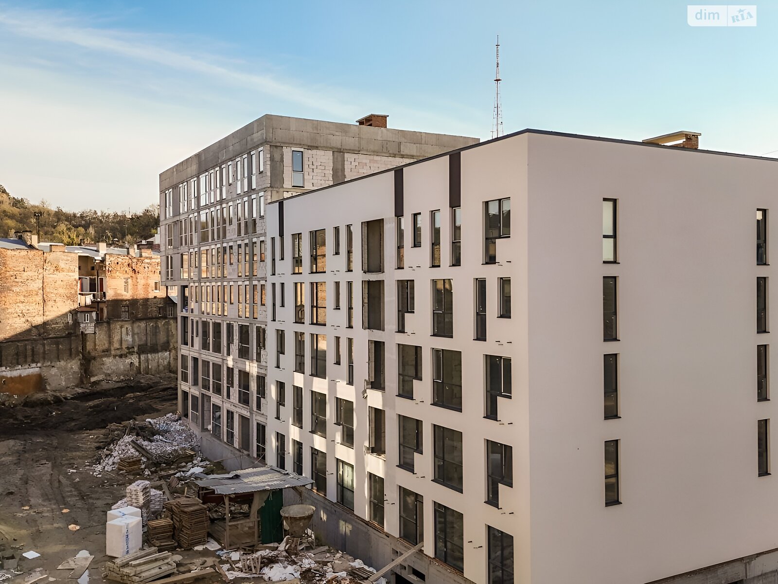 Продажа трехкомнатной квартиры в Львове, на ул. Новознесенская, район Лычаковский фото 1 Продажа трехкомнатной квартиры в Львове, на ул. Новознесенская, район Лычаковский фото 1