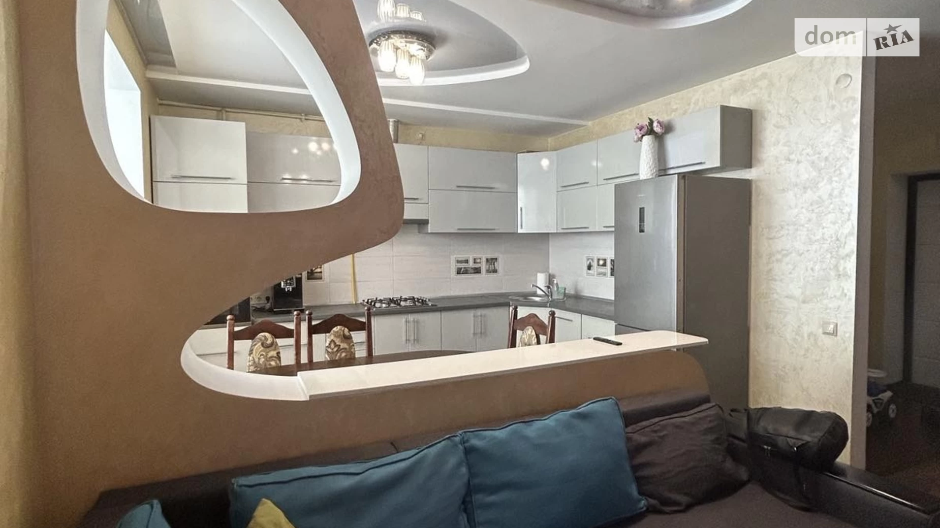 Продається 3-кімнатна квартира 120.7 кв. м у Рівному, вул. Соборна, 285А - фото 3