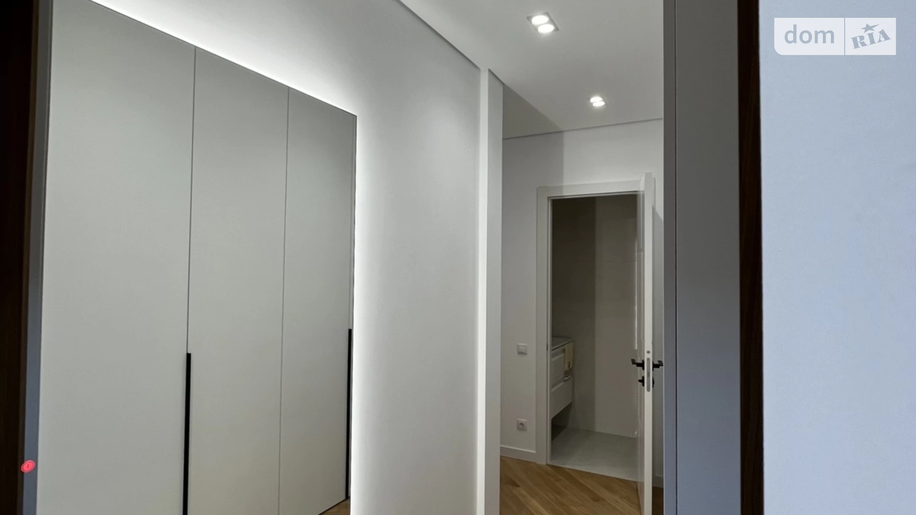 Продается 2-комнатная квартира 77 кв. м в Львове - фото 2