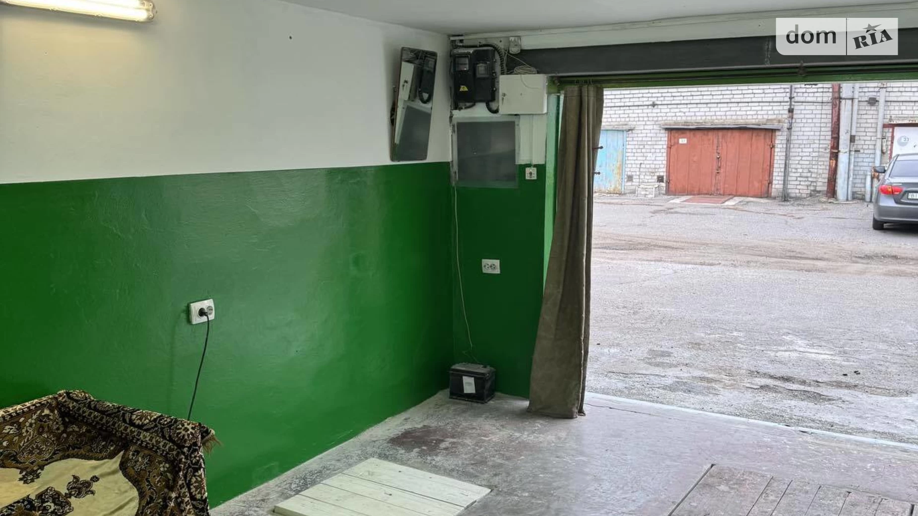Продается место в гаражном кооперативе под легковое авто на 33 кв. м, цена: 8200 $ - фото 2