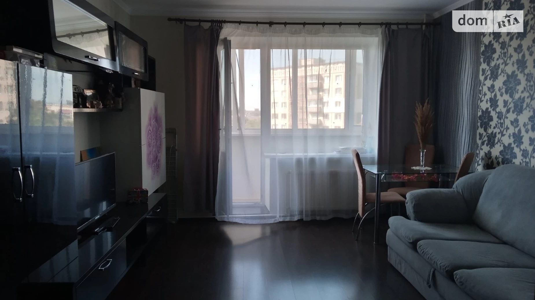 3-комнатная квартира 68.3 кв. м в Тернополе, ул. Киевская - фото 2