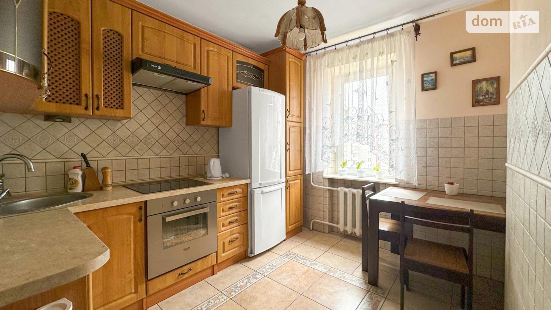 Продается 3-комнатная квартира 67.3 кв. м в Львове, ул. Панча Петра, 18 - фото 2