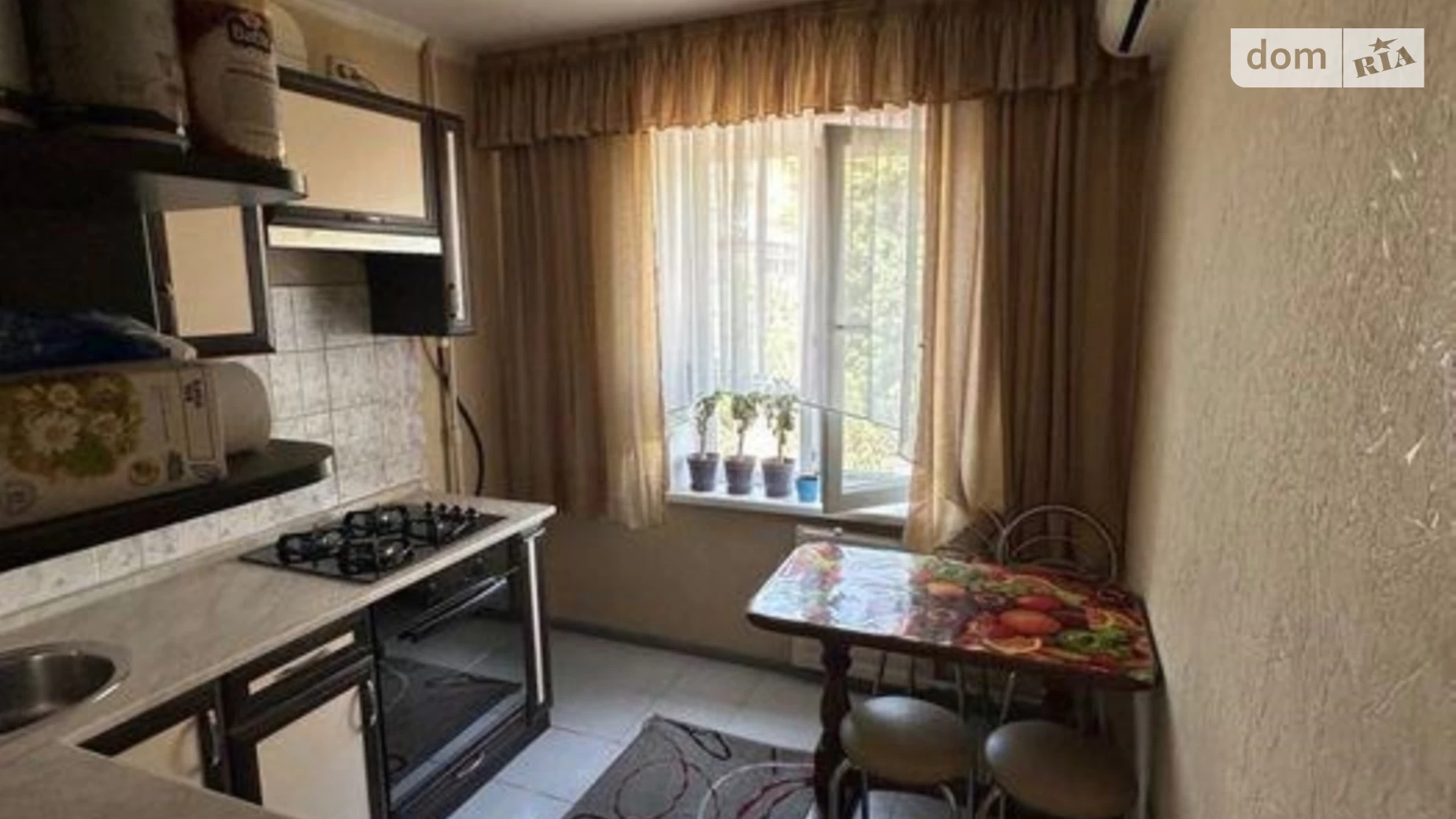 Продается 1-комнатная квартира 40 кв. м в Киеве, ул. Жилянская, 76 - фото 2